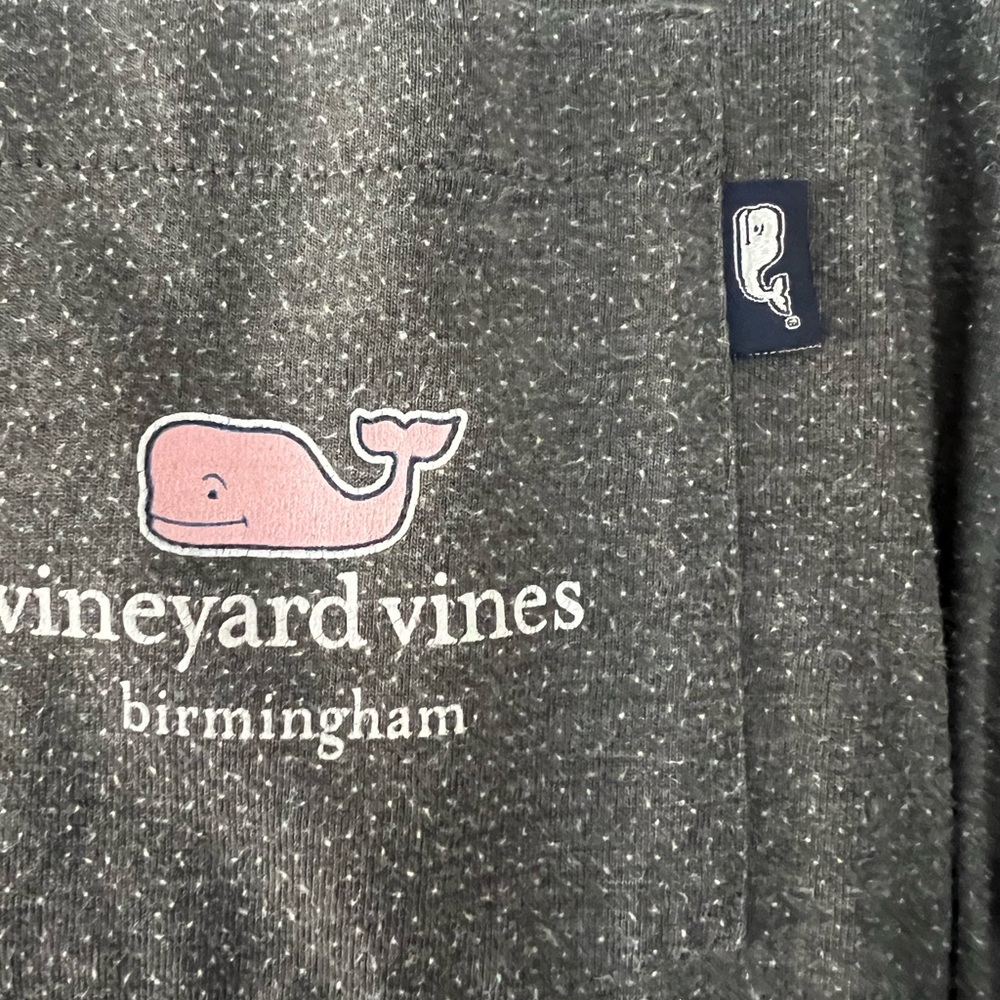 Vineyard vines guitar long sleeve tee Small - Picture 1 of 4